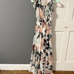 Floral V-Neck Maxi Dress in Blush & Sage